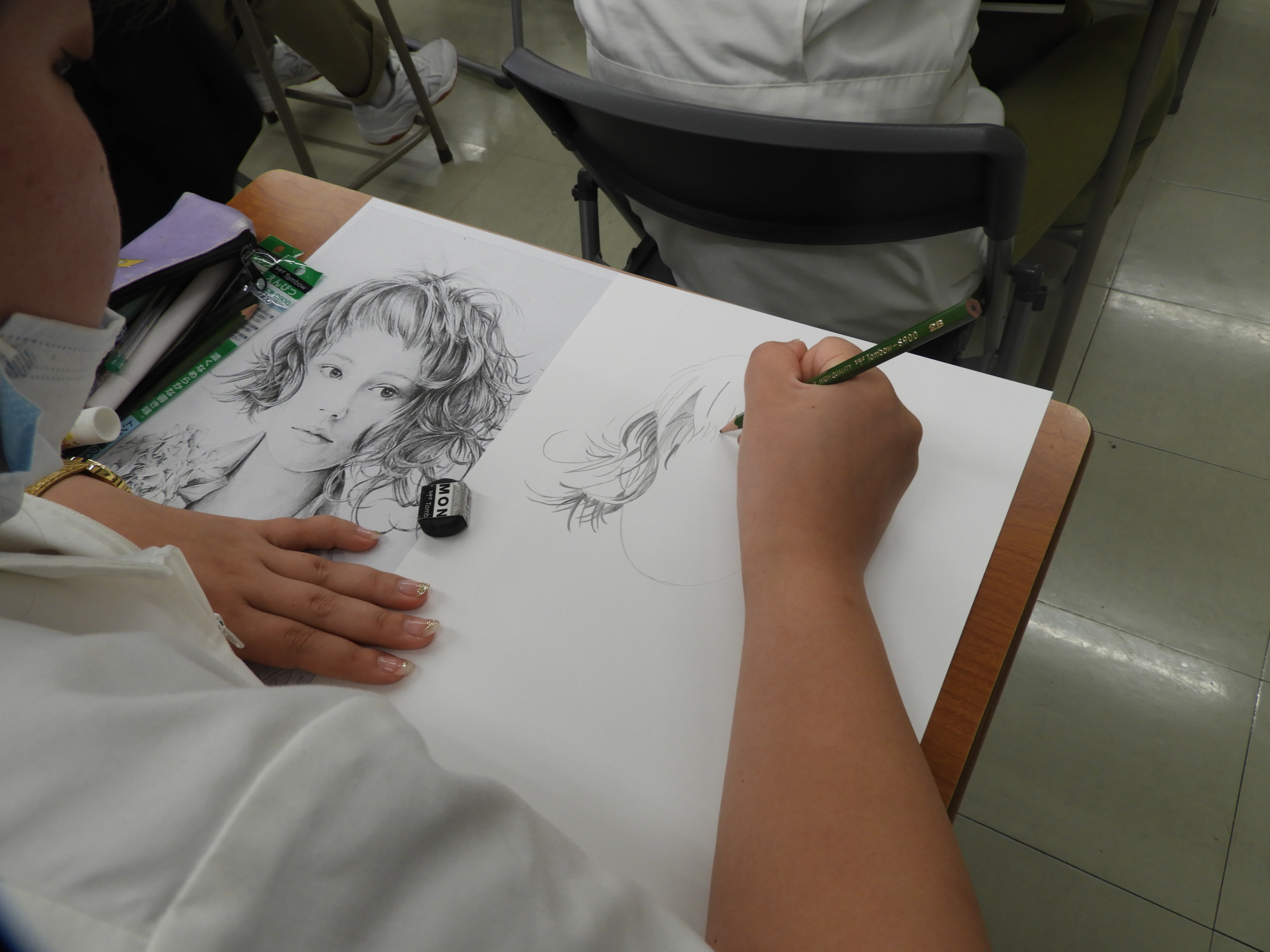 校内コンテスト ヘアデザイン画 表彰式 岡山県理容美容専門学校 けんりび
